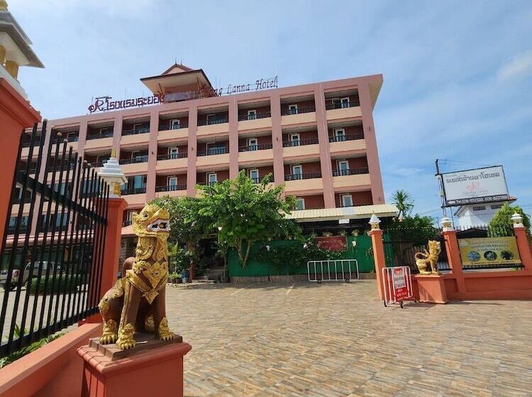 호텔 Rayong Lanna