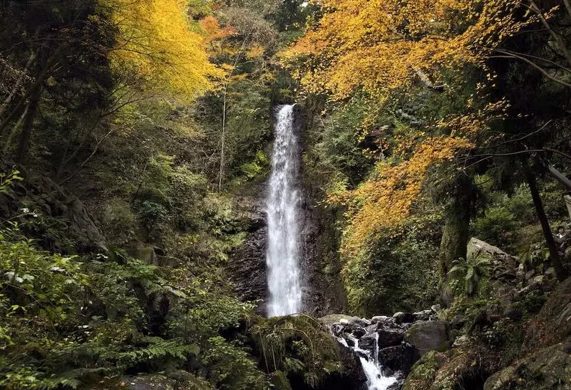 Отель Takimotokan Yukinosato