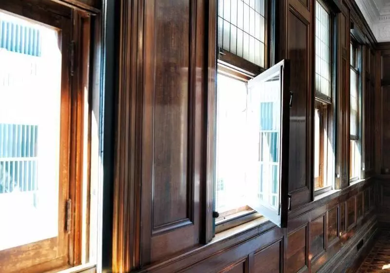 The Old Clare Hotel, Independent Collection By Evt