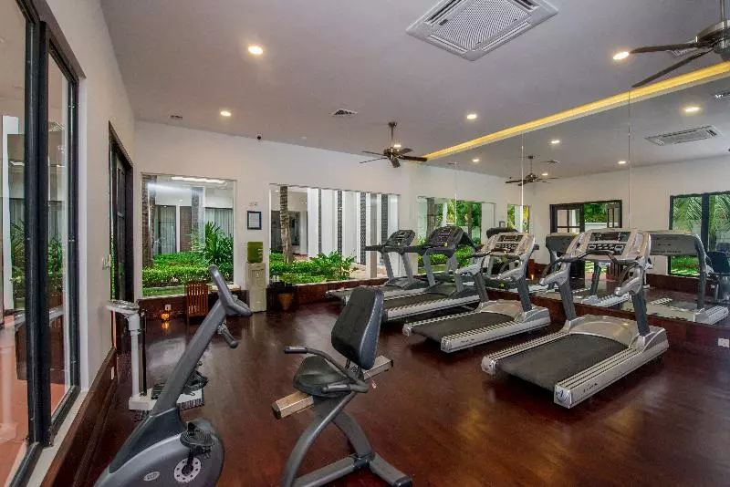 Отель The Privilege Floor By Lotus Blanc