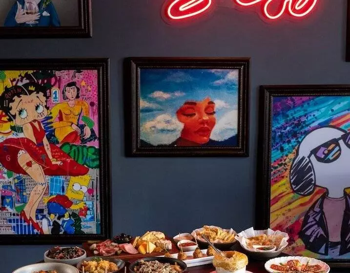 Отель The Privilege Floor By Lotus Blanc