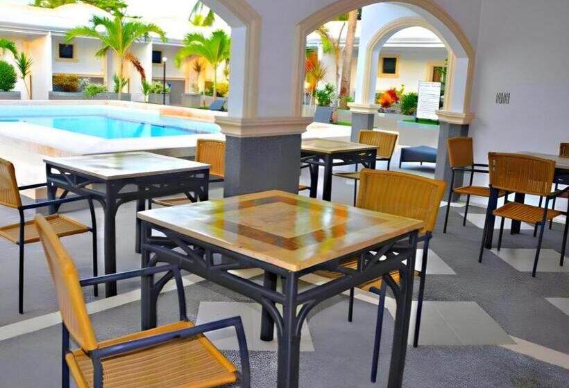 Szálloda Villa Del Pueblo