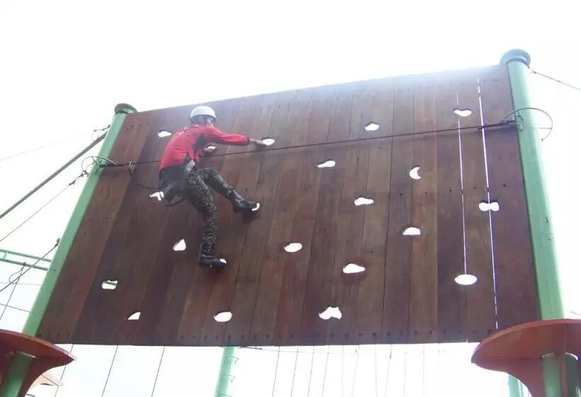 Jambuluwuk Convention Hall & Resort Batu