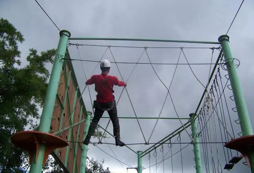 Jambuluwuk Convention Hall & Resort Batu