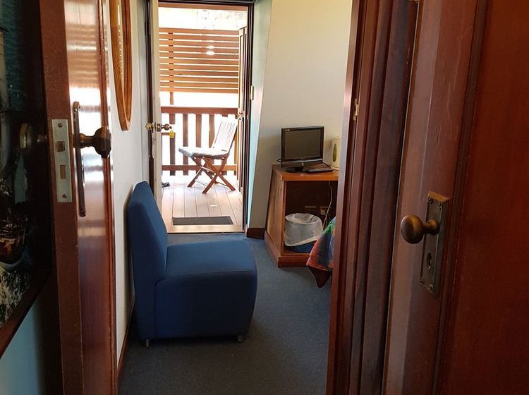 فندق على الطريق Admiral Stirling Inn