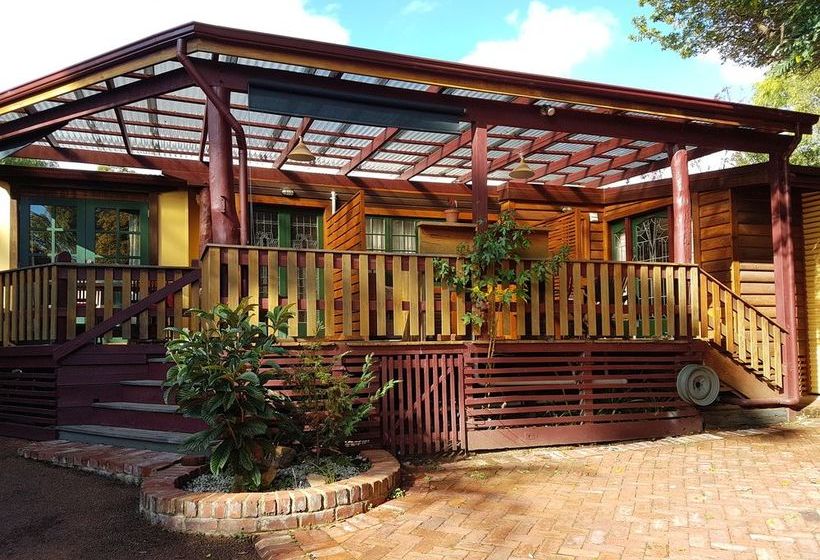 فندق على الطريق Admiral Stirling Inn