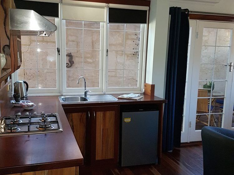 فندق على الطريق Admiral Stirling Inn