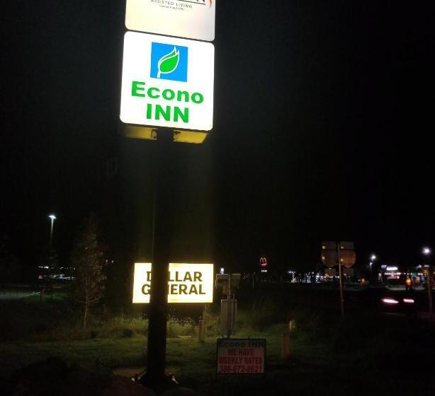 فندق على الطريق Econo Inn