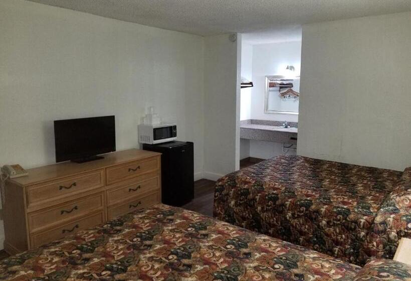 فندق على الطريق Econo Inn