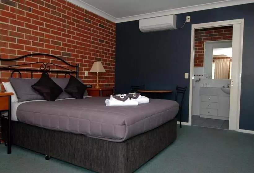 汽车旅馆 Poachers Paradise