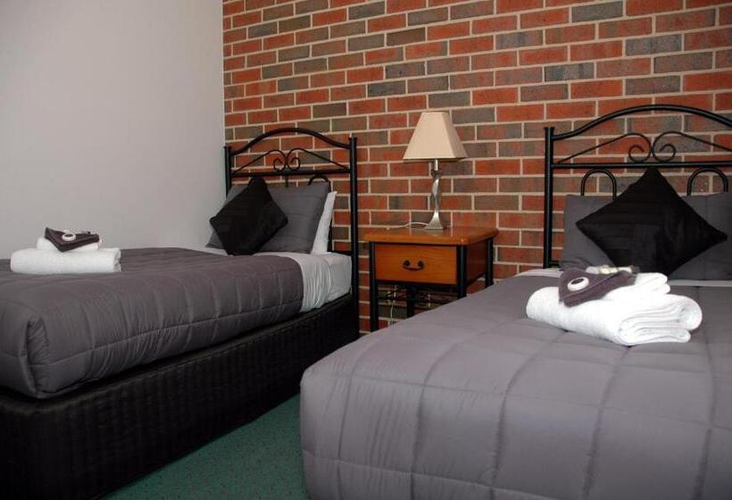 Мотель Poachers Paradise