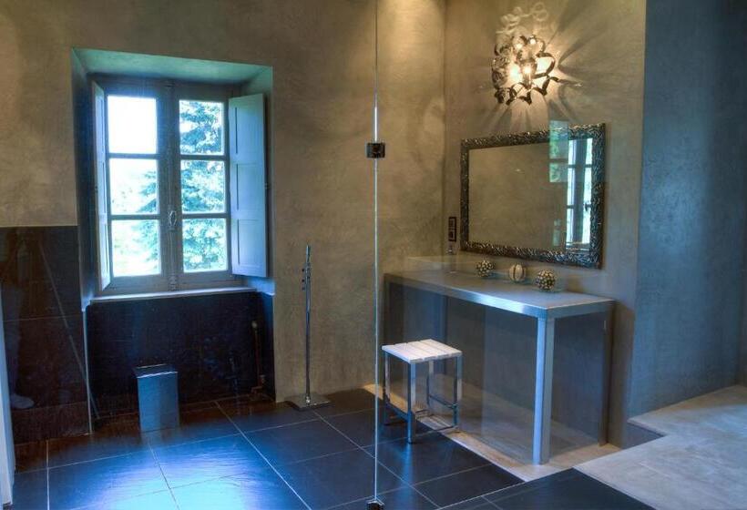 بنسيون Château Du Besset