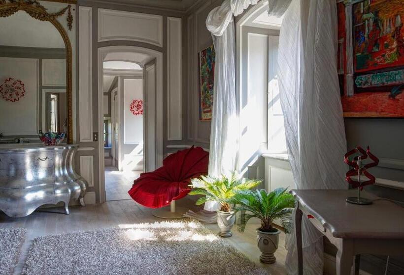 بنسيون Château Du Besset