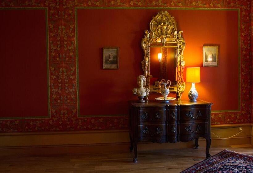 بنسيون Château Du Besset