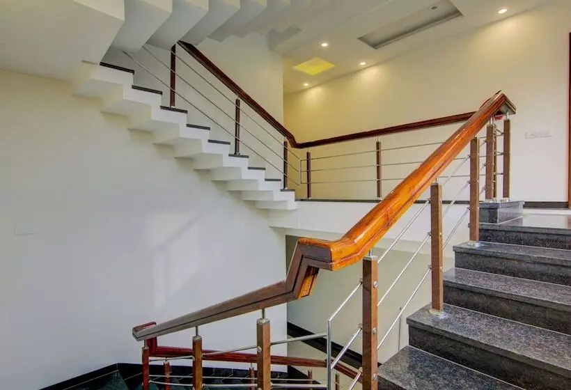 Itsy Hotels Gm Residency