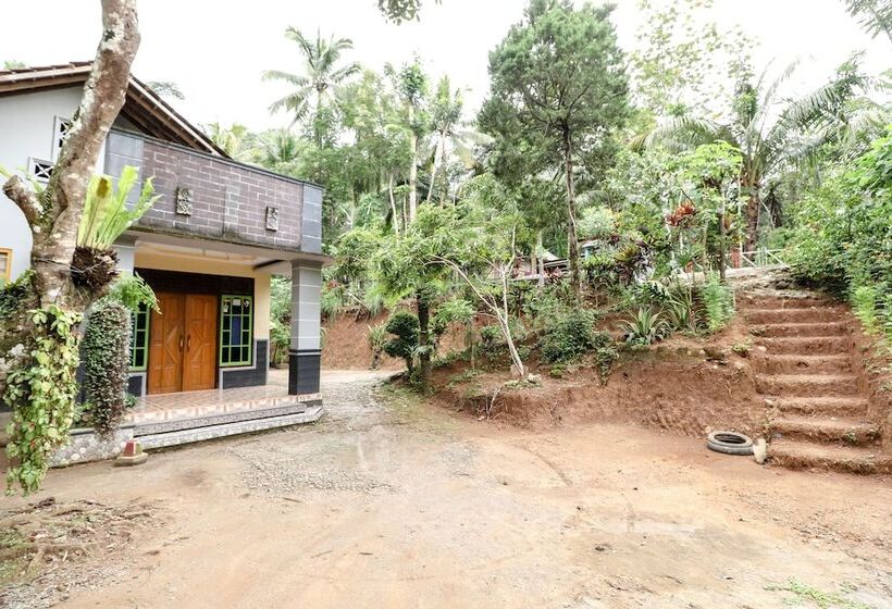 فندق Jemakir Homestay