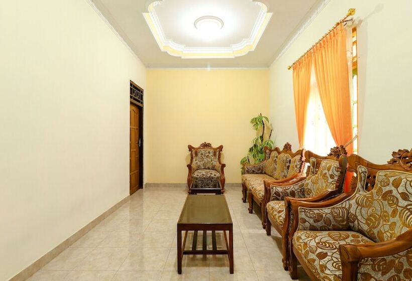 فندق Jemakir Homestay