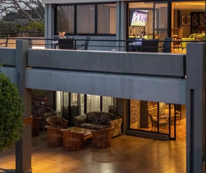 هتل Mantis Akagera Game Lodge