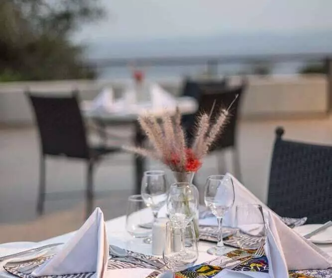 هتل Mantis Akagera Game Lodge