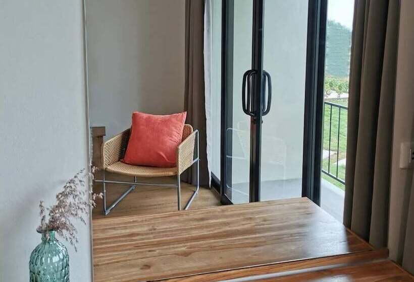 Hotel Sichon Hideaway