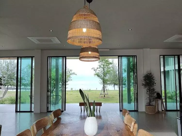 Hotelli Sichon Hideaway