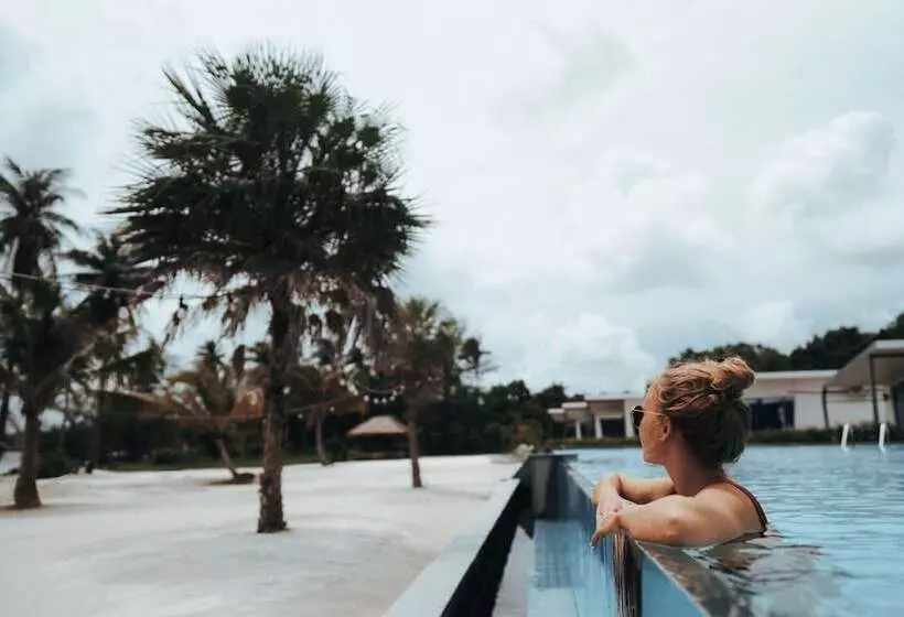 Hotelli The One Resort Koh Rong