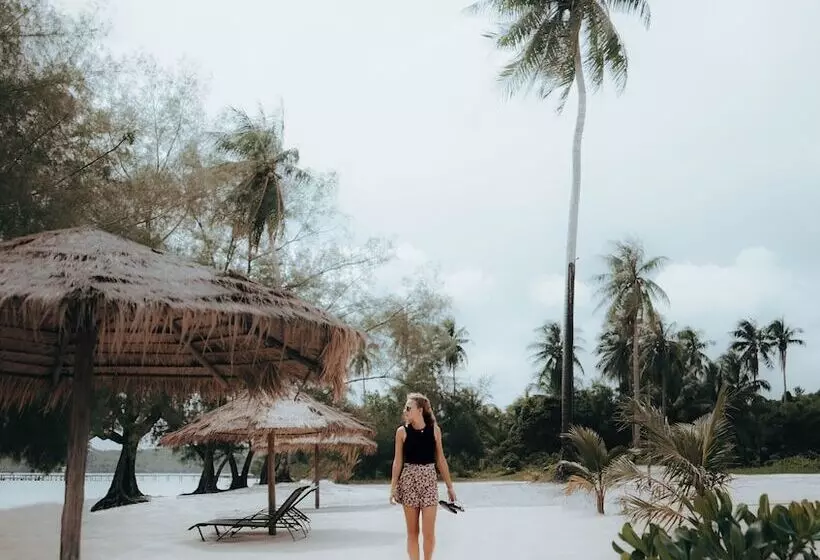 Hotelli The One Resort Koh Rong