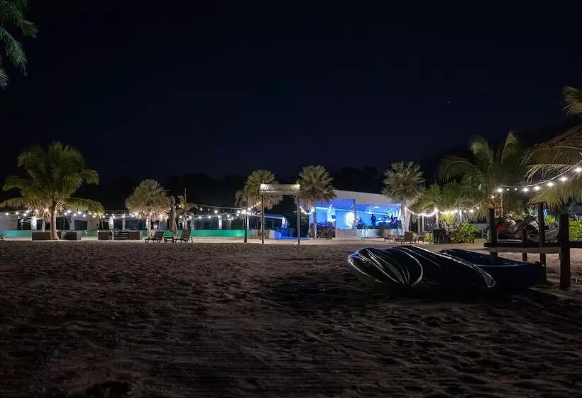 Hotelli The One Resort Koh Rong