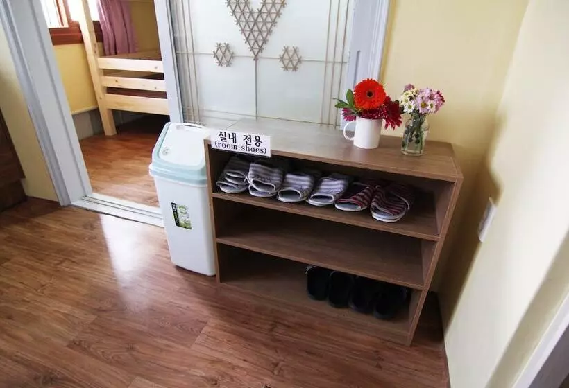 Auberge Hôtelière Empathy Guesthouse