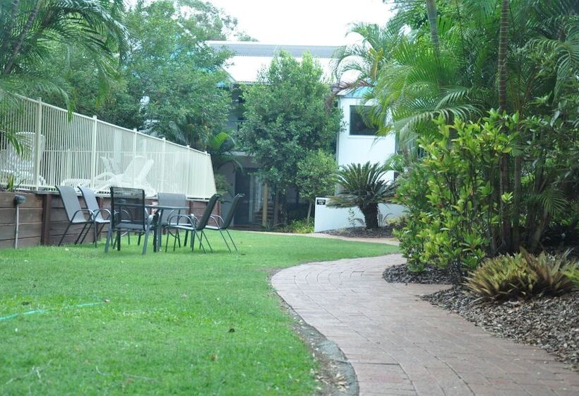 Chez Noosa Resort Motel