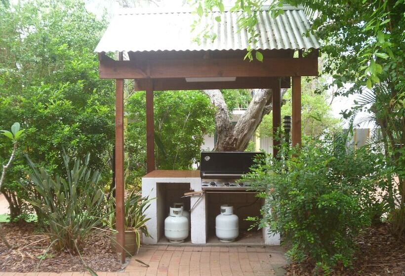 Chez Noosa Resort Motel