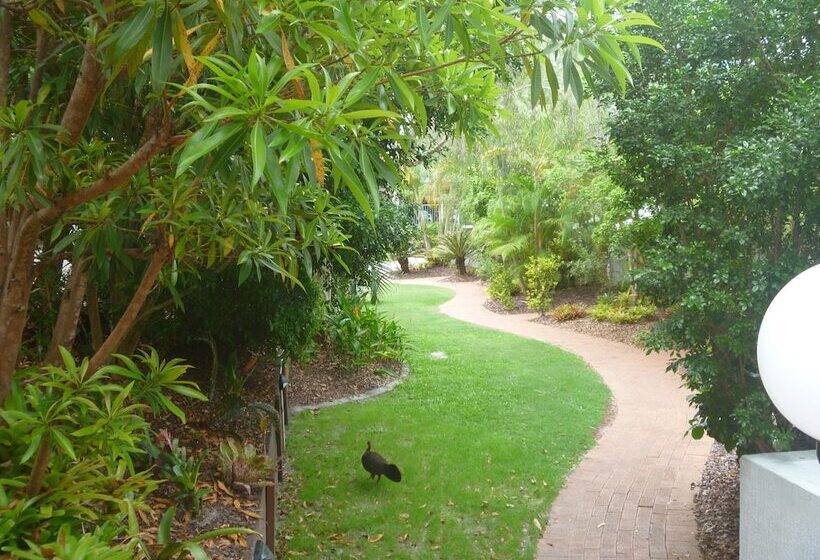 Chez Noosa Resort Motel