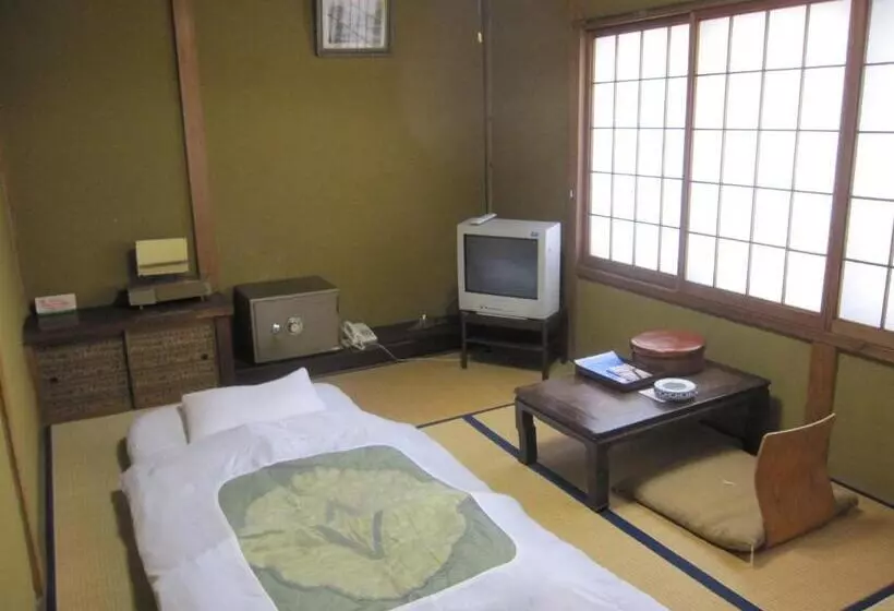 Daibutsu Ryokan