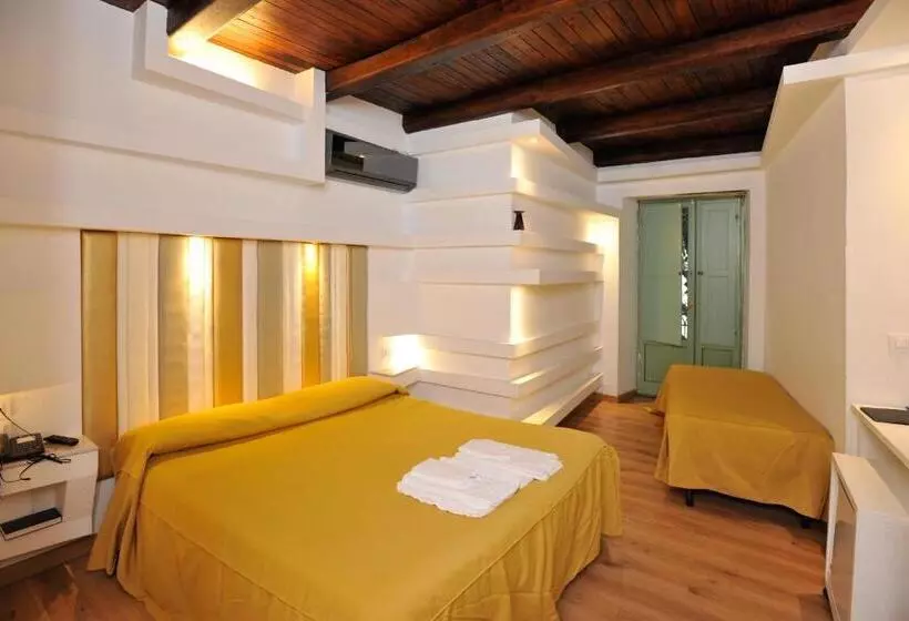 هتل Albergo Del Centro Storico