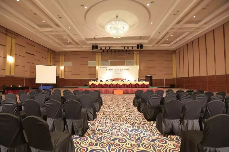 Hotel Arabian Bay Resort   Bukit Gambang Resort City