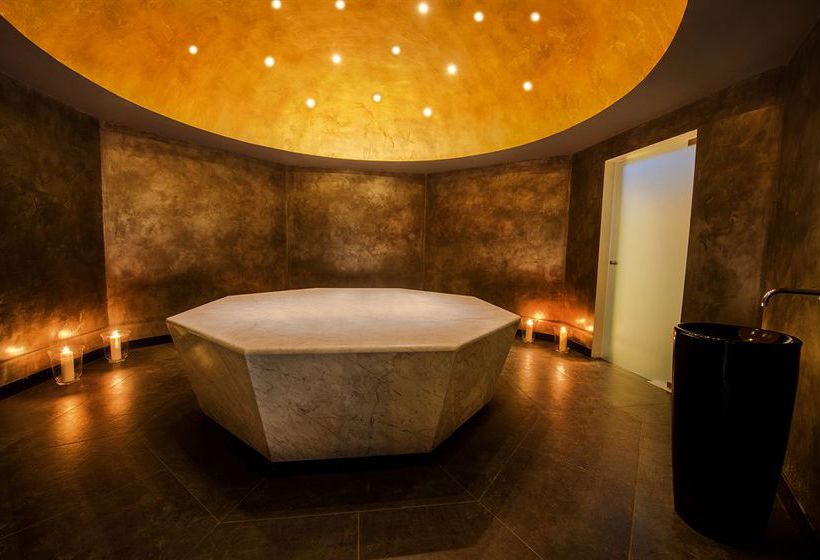 ホテル Rezydencja