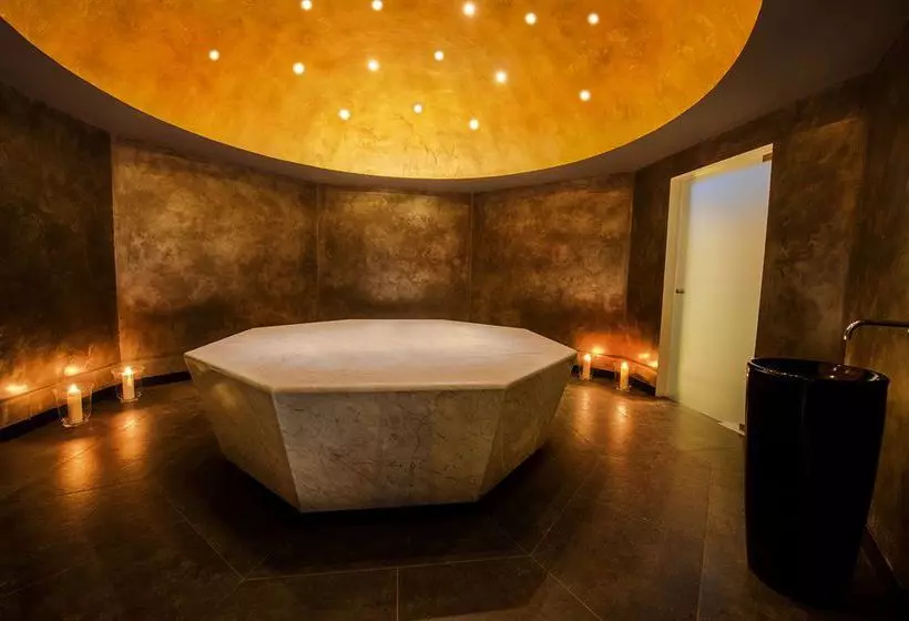 Szálloda Rezydencja