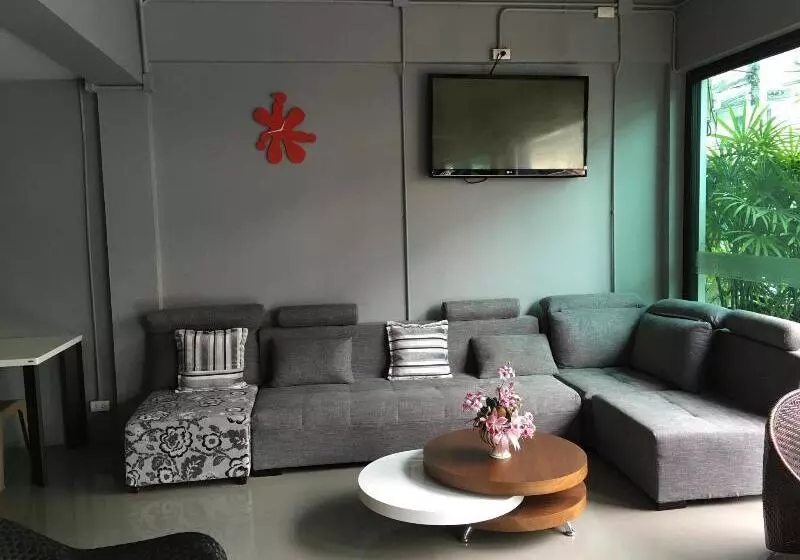 ホテル Chalong Sea Breeze