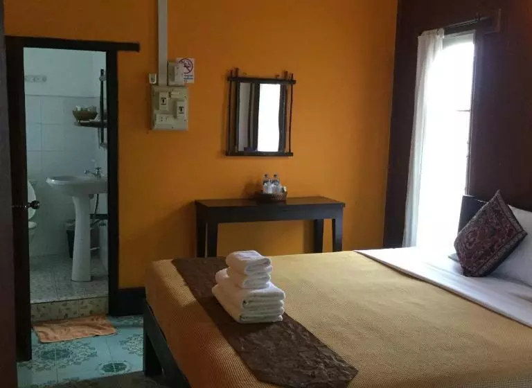 هتل Champa Lao The Villa