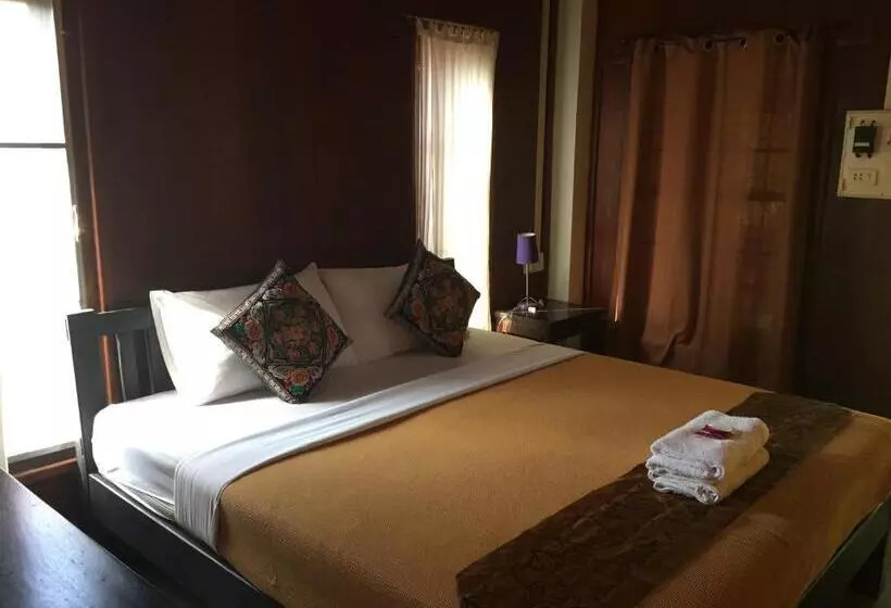 هتل Champa Lao The Villa