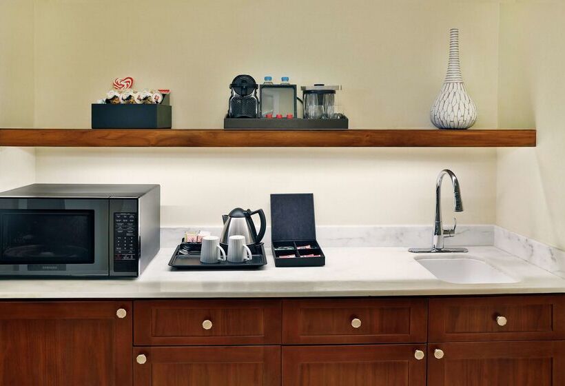 Отель Conrad Jabal Omar Makkah