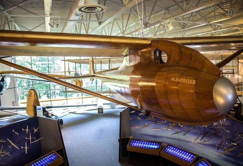 בית מלון כפרי Courtyard By Marriott Elmira Horseheads