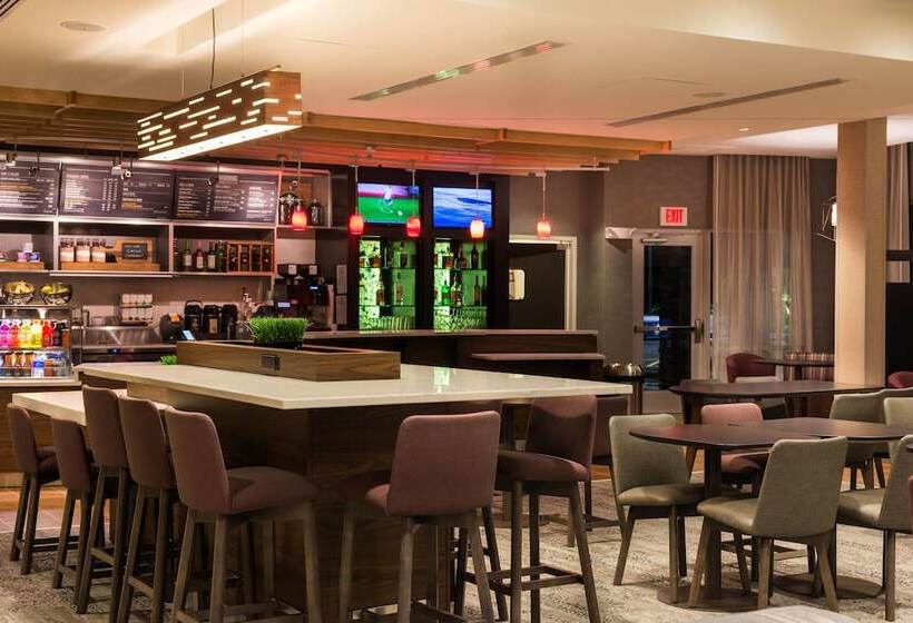 בית מלון כפרי Courtyard By Marriott Elmira Horseheads