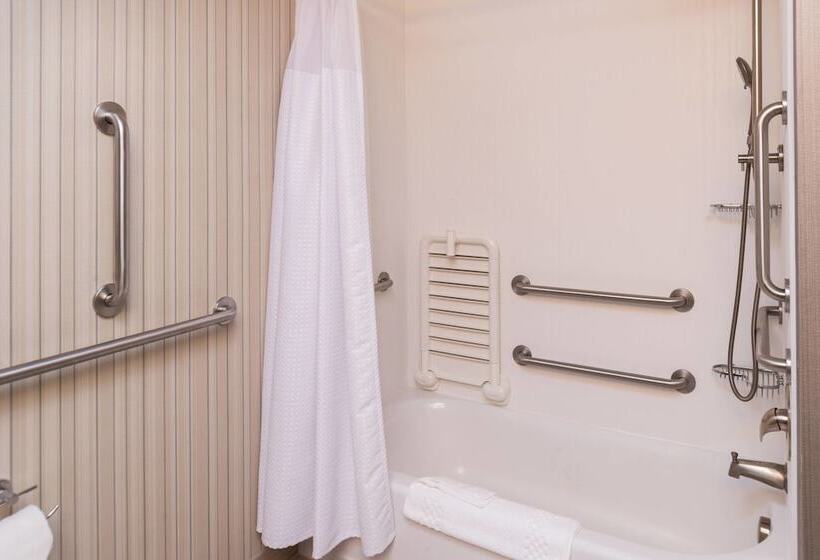 בית מלון כפרי Courtyard By Marriott Elmira Horseheads