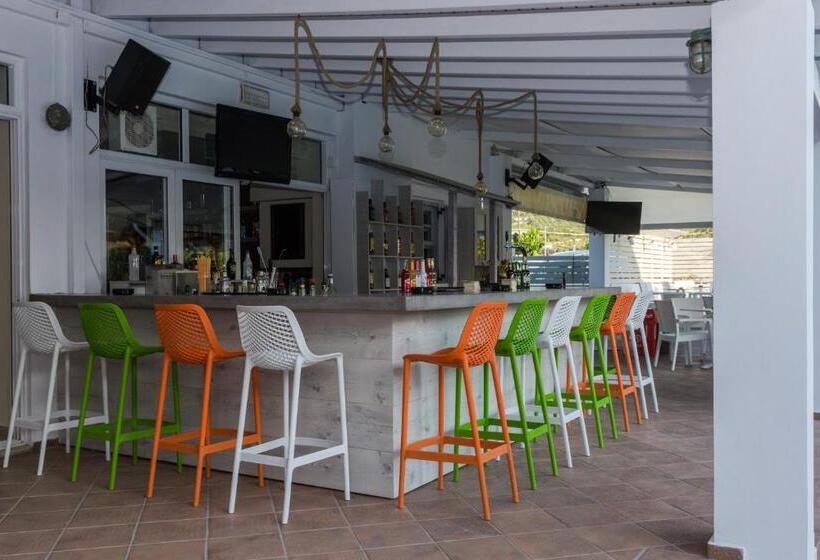 בית מלון כפרי Evelin