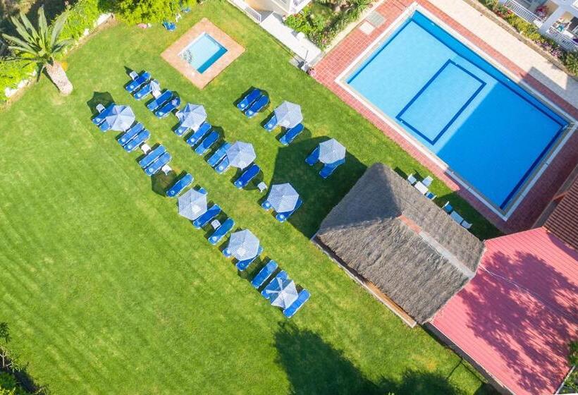 בית מלון כפרי Evelin