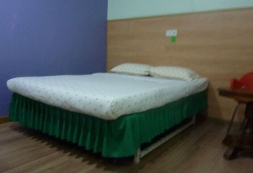 Hotel 7 Hung Hung Inn