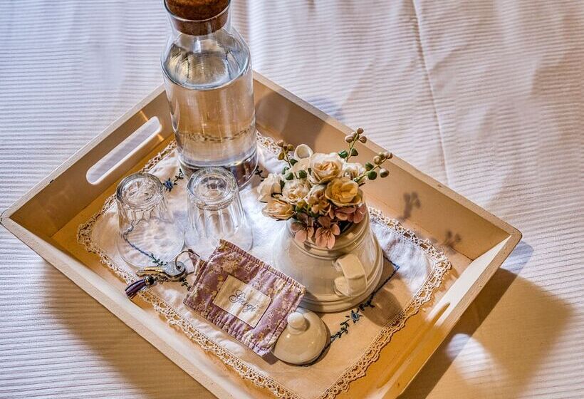 Отель La Pieve Marsina