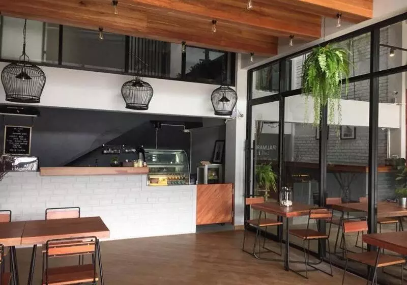 فندق Palmari Boutique