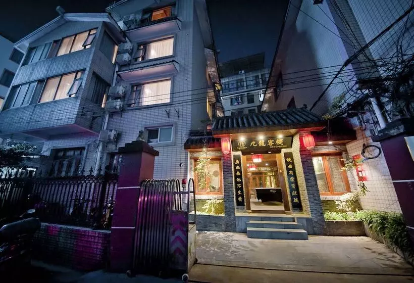 Hotelli Parkside Hostel